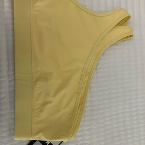 4 Laps Sports Bra